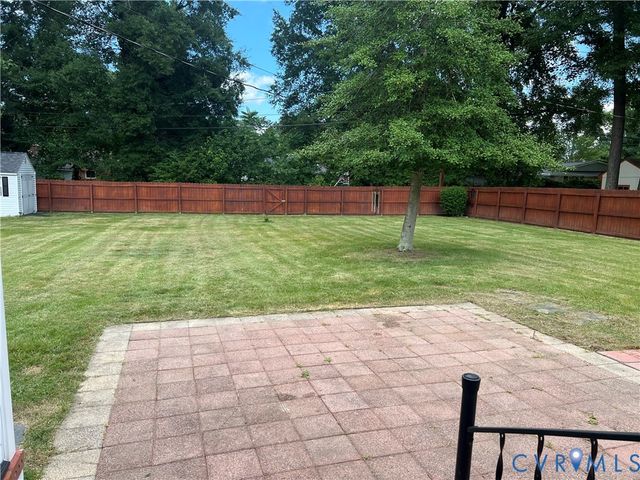 1937 Windsor Rd, Petersburg, VA 23805