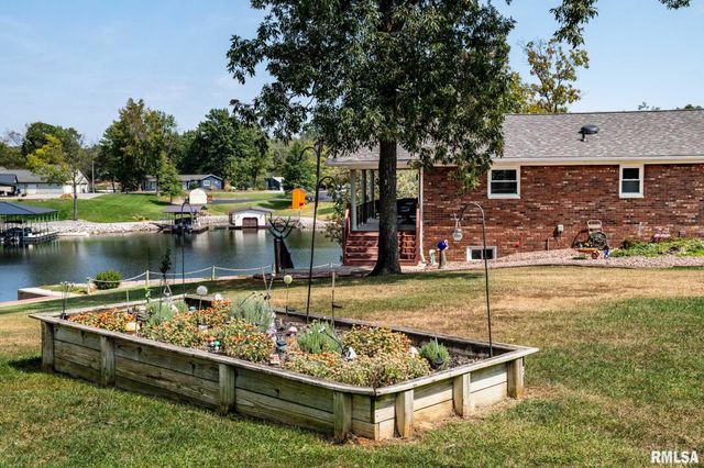 622 Dongola Court, Creal Springs, IL 62922