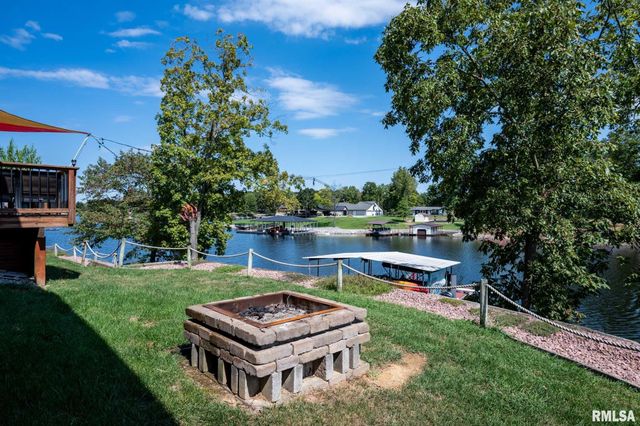 622 Dongola Court, Creal Springs, IL 62922