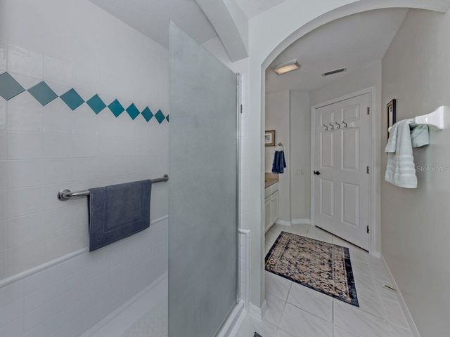 417 PEBBLE CREEK COURT, Venice, FL 34285