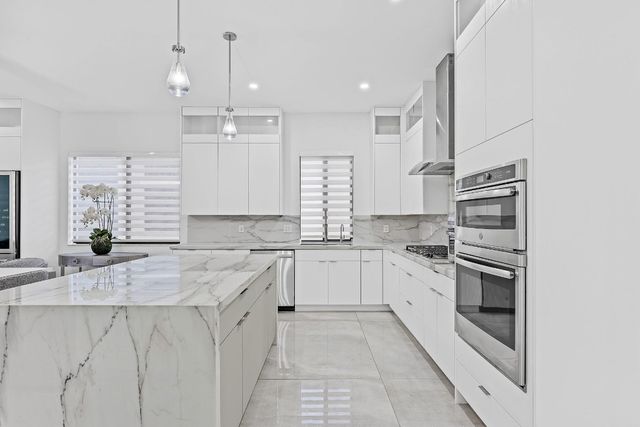 10595 Mira Vista Drive, Parkland, FL 33076