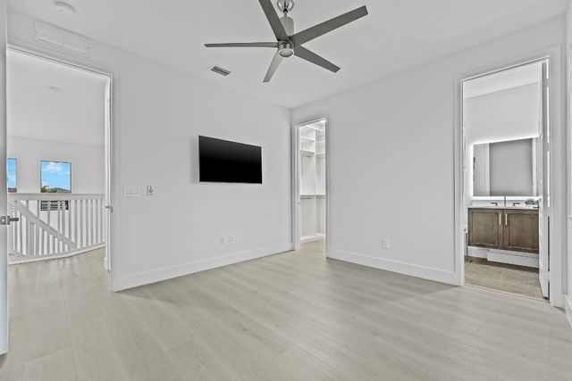 10595 Mira Vista Drive, Parkland, FL 33076