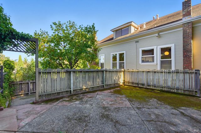 69 Corte Madera Ave, Corte Madera, CA 94925