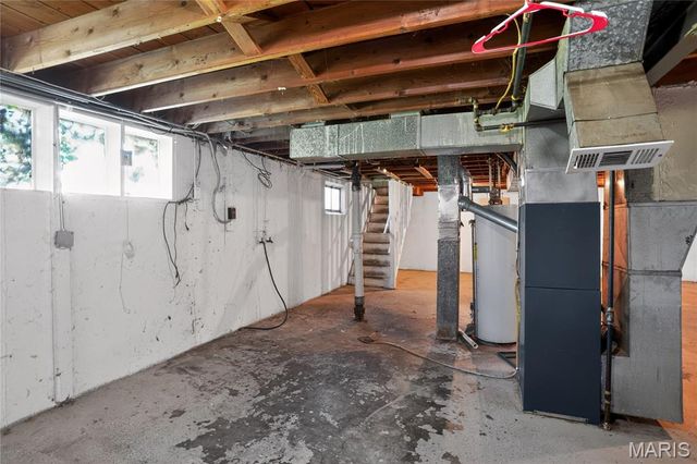 7709 Paddington Drive, St Louis, MO 63121