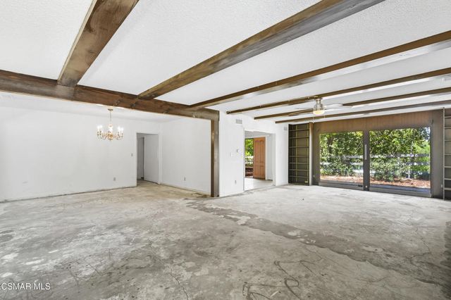 24910 John Fremont Road, Hidden Hills, CA 91302