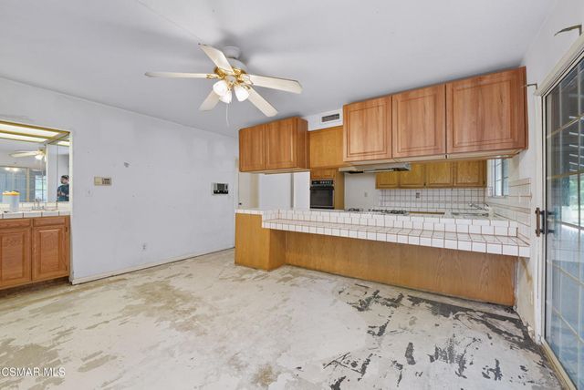 24910 John Fremont Road, Hidden Hills, CA 91302