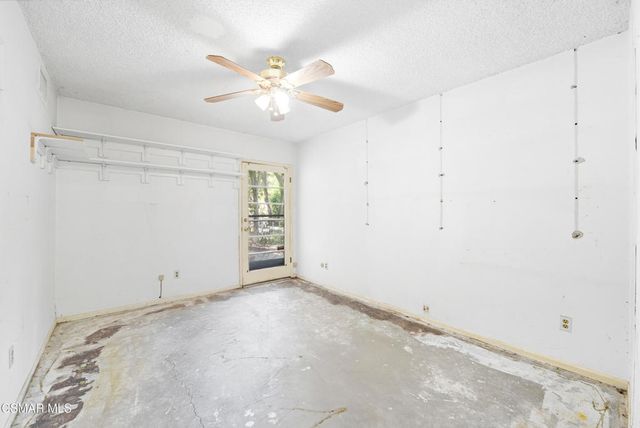 24910 John Fremont Road, Hidden Hills, CA 91302