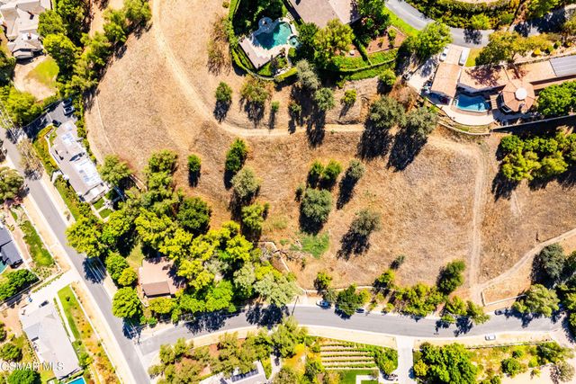 24910 John Fremont Road, Hidden Hills, CA 91302