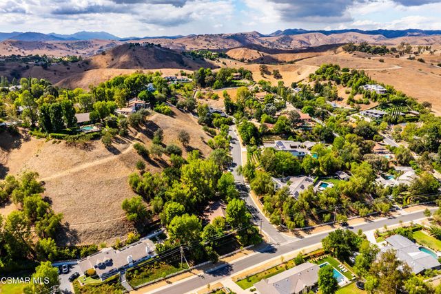 24910 John Fremont Road, Hidden Hills, CA 91302