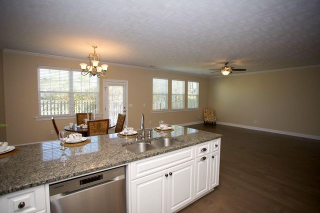 484 Brantley Cove Circle, Grovetown, GA 30813