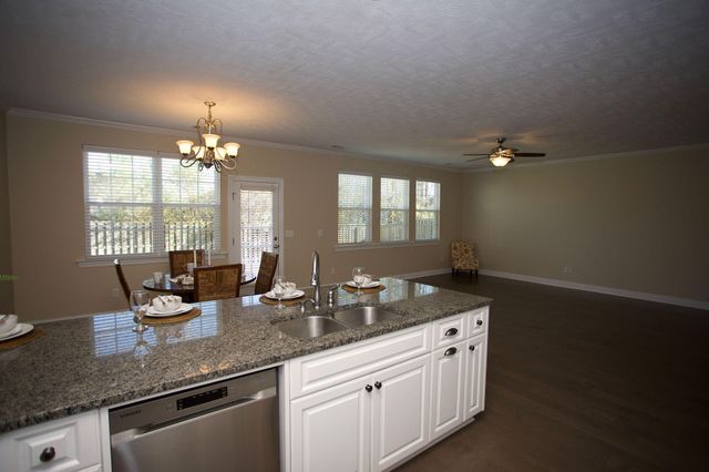 484 Brantley Cove Circle, Grovetown, GA 30813