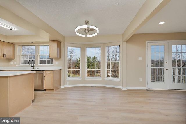66 FOX ROCK DR, Myersville, MD 21773