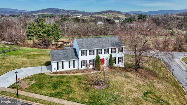 66 FOX ROCK DR, Myersville, MD 21773