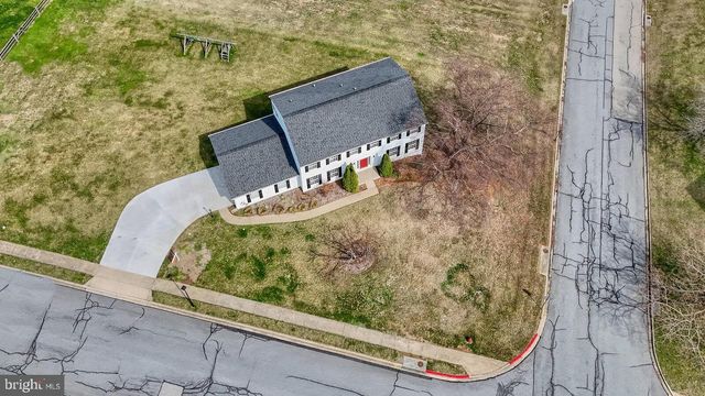 66 FOX ROCK DR, Myersville, MD 21773