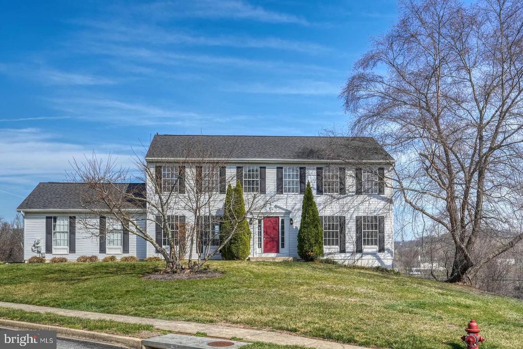 66 FOX ROCK DR, Myersville, MD 21773