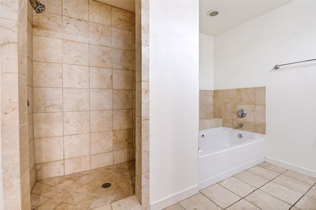 1200 Main Street 1806, Dallas, TX 75202
