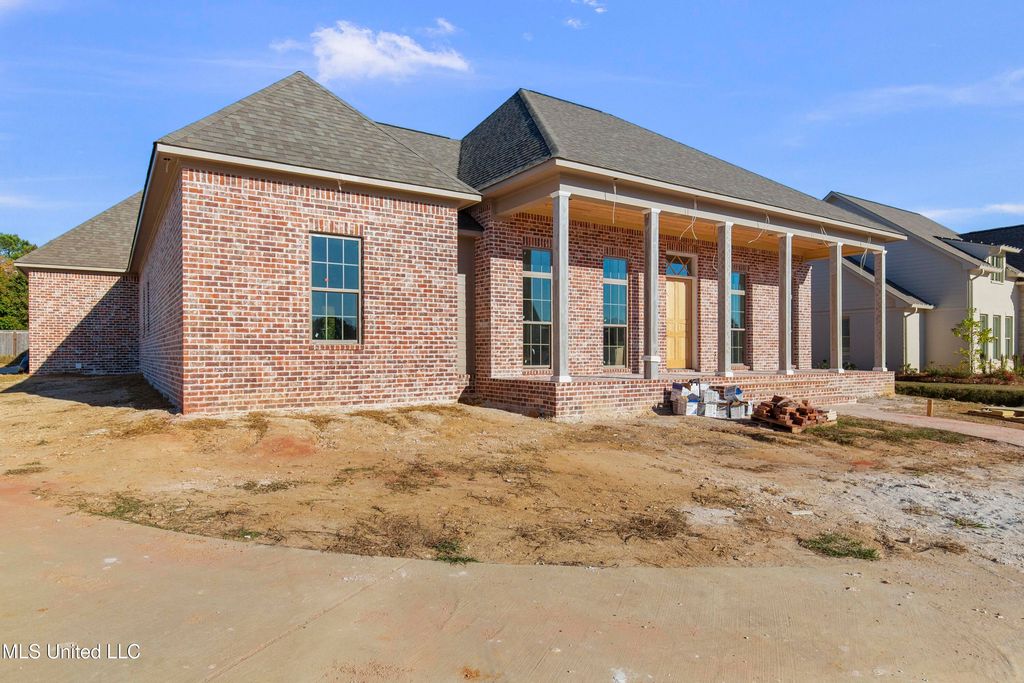208 Parke Drive, Ridgeland, MS 39157