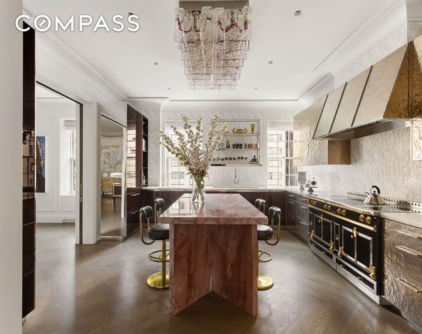 535 Park Avenue 8AB, New York City, NY 10065