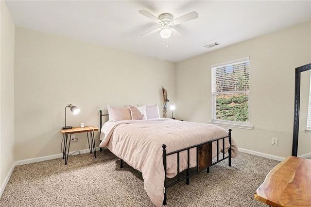 274 Parc View Lane, Woodstock, GA 30188