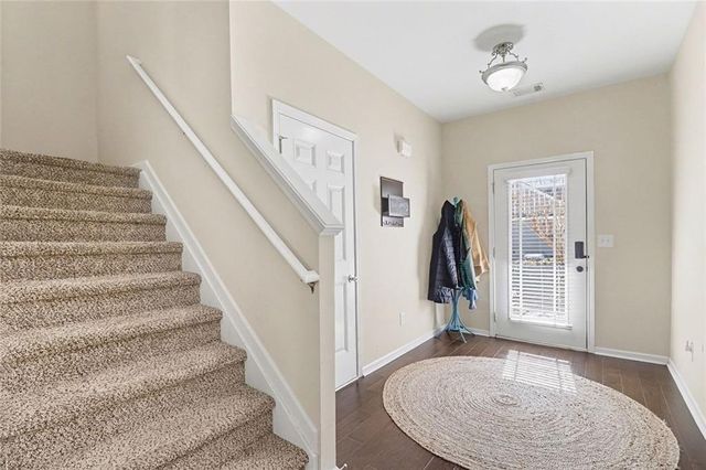 274 Parc View Lane, Woodstock, GA 30188