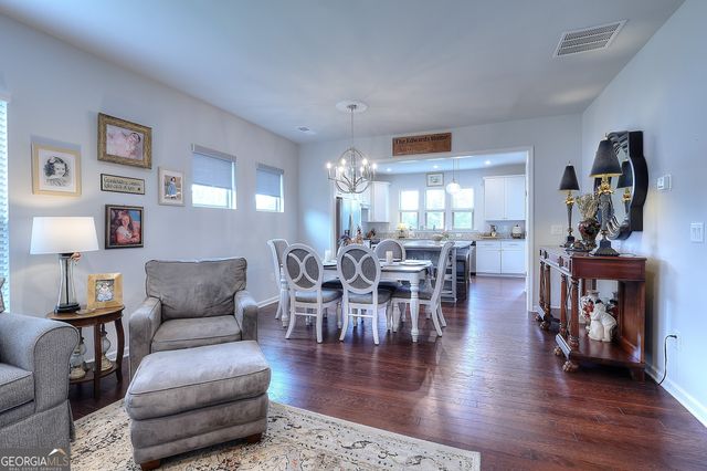 6022 Rollingwood Way, Hoschton, GA 30548