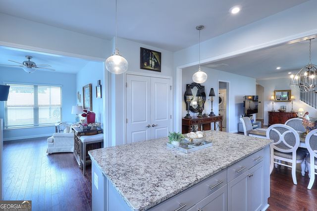 6022 Rollingwood Way, Hoschton, GA 30548