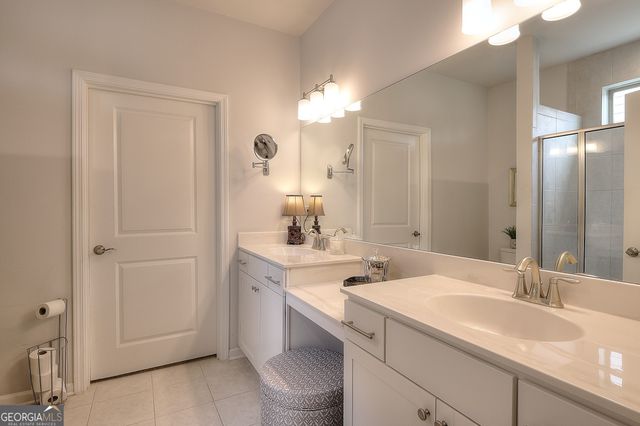6022 Rollingwood Way, Hoschton, GA 30548
