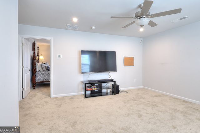 6022 Rollingwood Way, Hoschton, GA 30548
