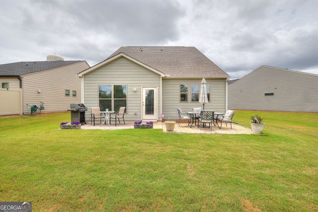 6022 Rollingwood Way, Hoschton, GA 30548