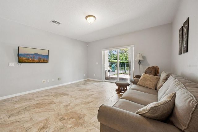 921 BENDING OAK TRAIL, Winter Garden, FL 34787