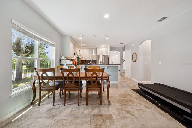 921 BENDING OAK TRAIL, Winter Garden, FL 34787