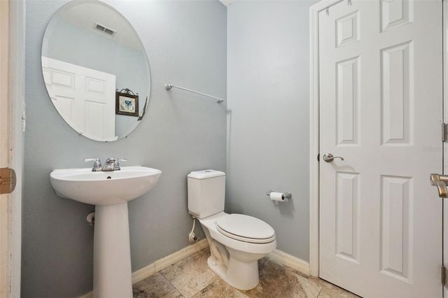 921 BENDING OAK TRAIL, Winter Garden, FL 34787