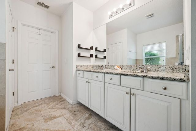 921 BENDING OAK TRAIL, Winter Garden, FL 34787