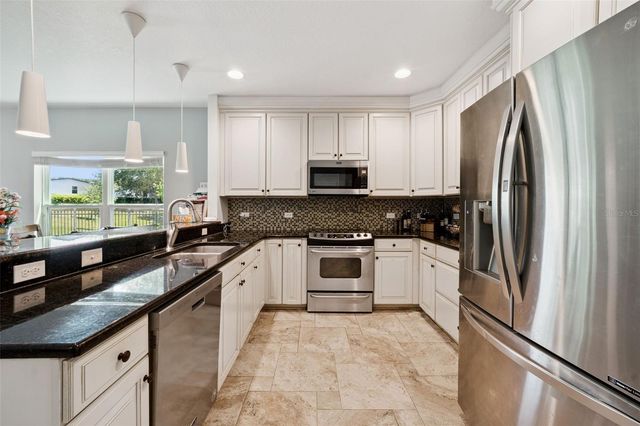 921 BENDING OAK TRAIL, Winter Garden, FL 34787