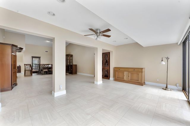6845 Fountains Circle, Lake Worth, FL 33467