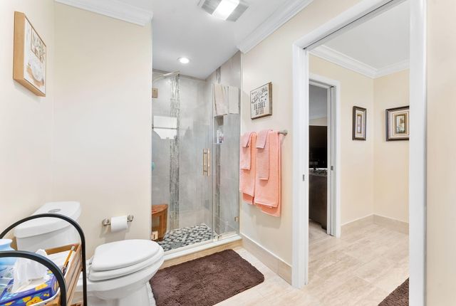 6845 Fountains Circle, Lake Worth, FL 33467