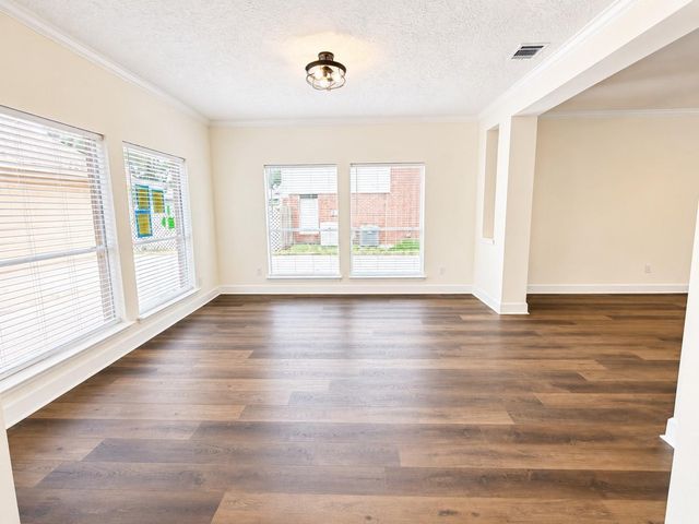 13538 Shadow Falls Court, Houston, TX 77059