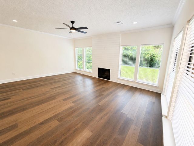 13538 Shadow Falls Court, Houston, TX 77059
