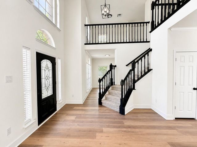 13538 Shadow Falls Court, Houston, TX 77059