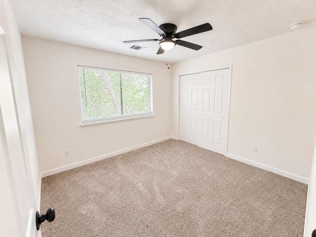 13538 Shadow Falls Court, Houston, TX 77059