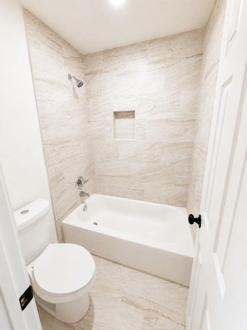 13538 Shadow Falls Court, Houston, TX 77059