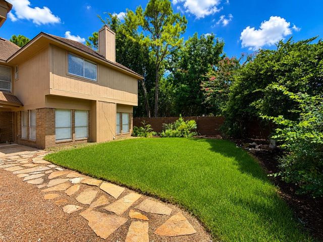 13538 Shadow Falls Court, Houston, TX 77059