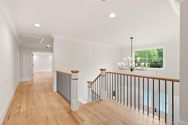 654 Caledonia Road, Dix Hills, NY 11746