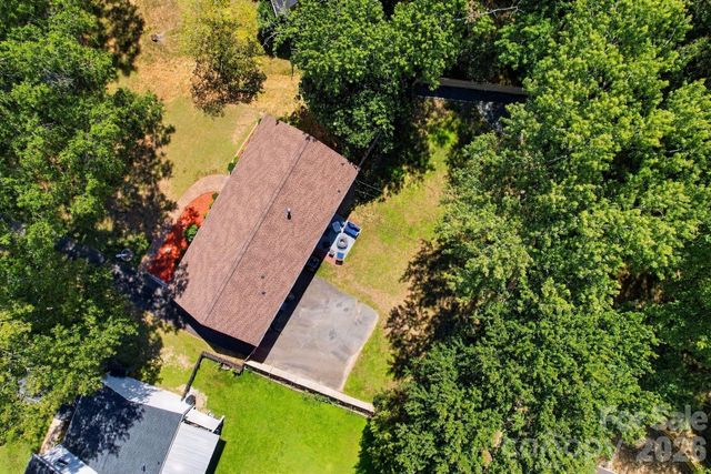 912 Tally Ho Court, Charlotte, NC 28212