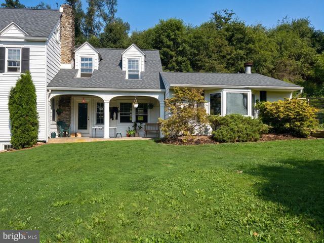 12558 WAUGHTEL, Felton, PA 17322