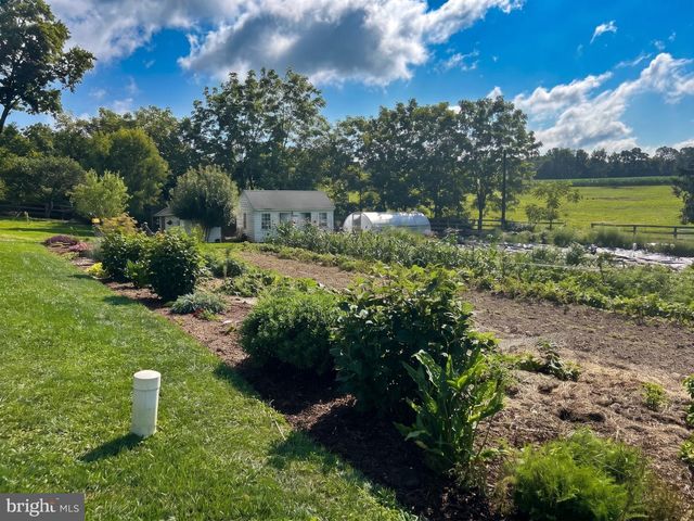 12558 WAUGHTEL, Felton, PA 17322