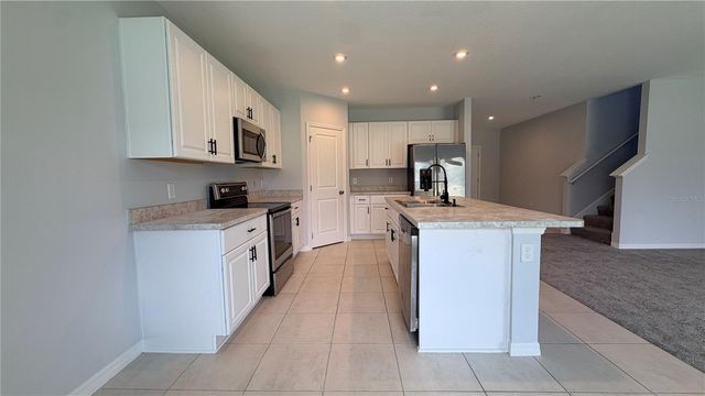 2811 PARKFIELD ROAD, St Cloud, FL 34772