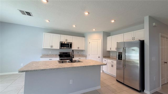 2811 PARKFIELD ROAD, St Cloud, FL 34772