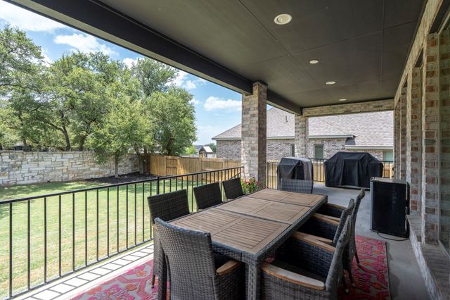 194 Trout River RD, Kyle, TX 78640
