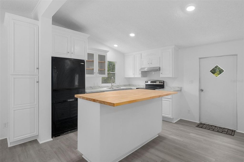 Image 11 of property listing at 7085 TOUCAN TRAIL, Spring Hill, FL 34606